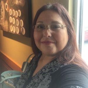 Meet your Posher, Esther